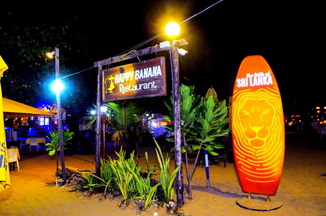 Happy Banana Hotel Unawatuna Exteriör bild
